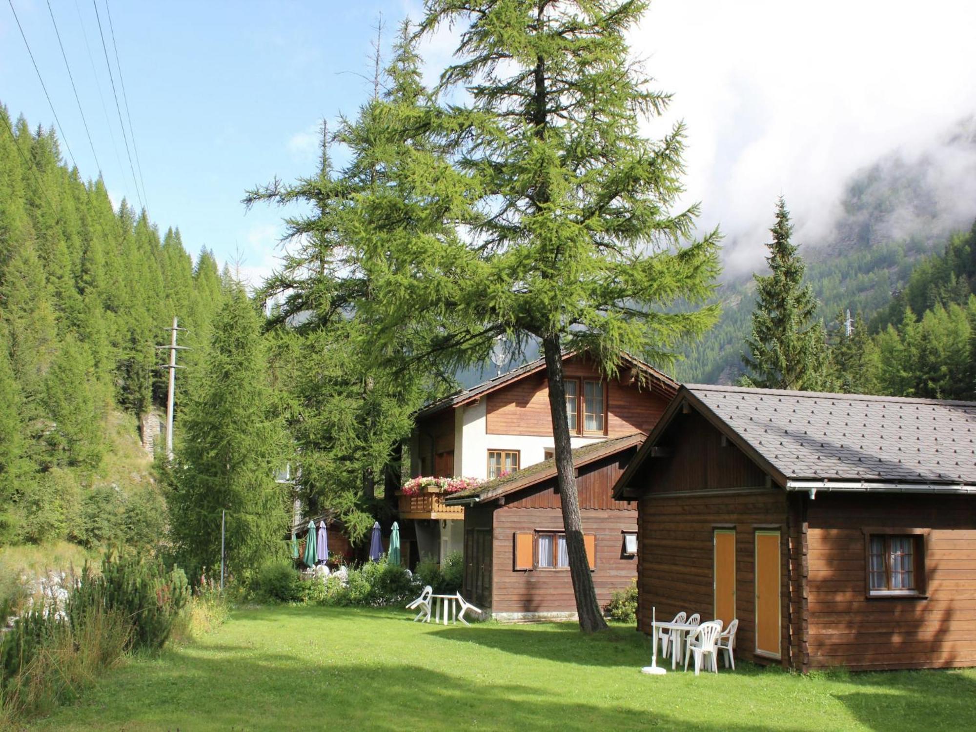Modern Chalet In Saas Balen With Garden Exteriér fotografie